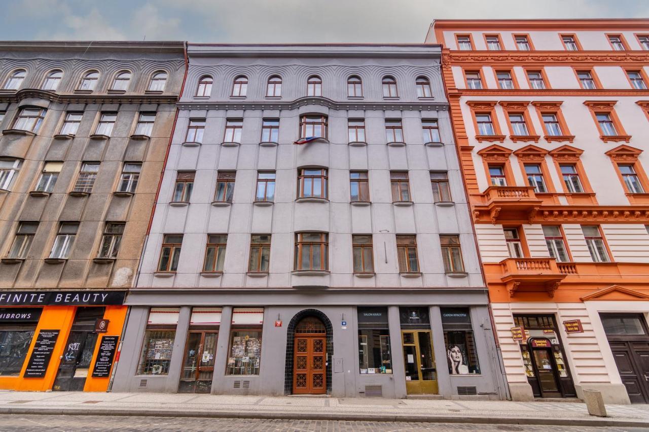 Days - Premium Loft W Terrace - View - Netflix - Ac Apartmán