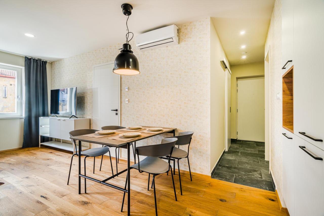 Apartmán Days - Premium Loft W Terrace - View - Netflix - Ac *