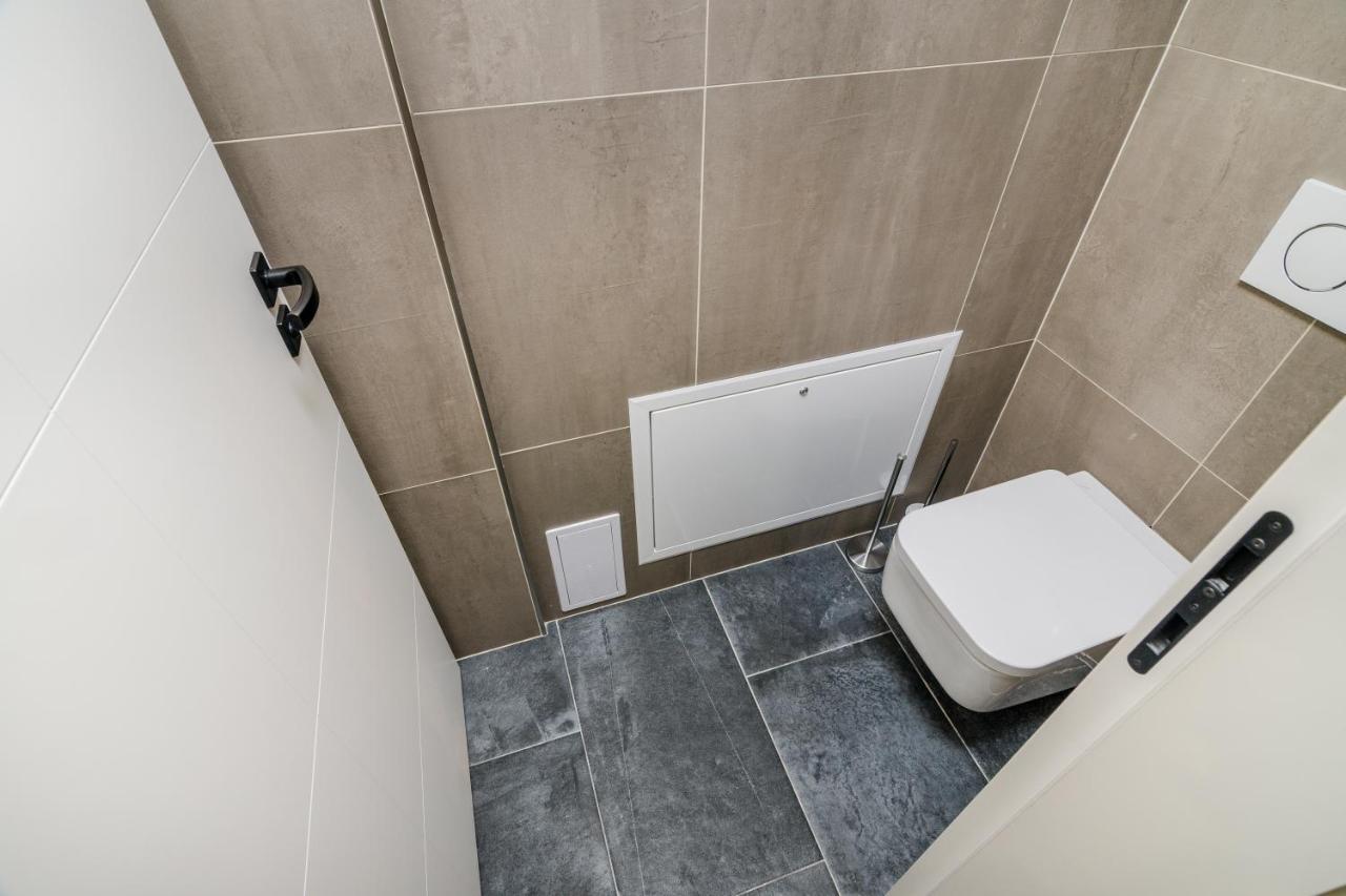 Apartamento Days - Premium Loft W Terrace - View - Netflix - Ac Praga